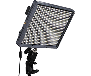 Aputure Amaran HR672C LED