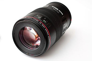 Canon 100mm F2.8L Macro Lens