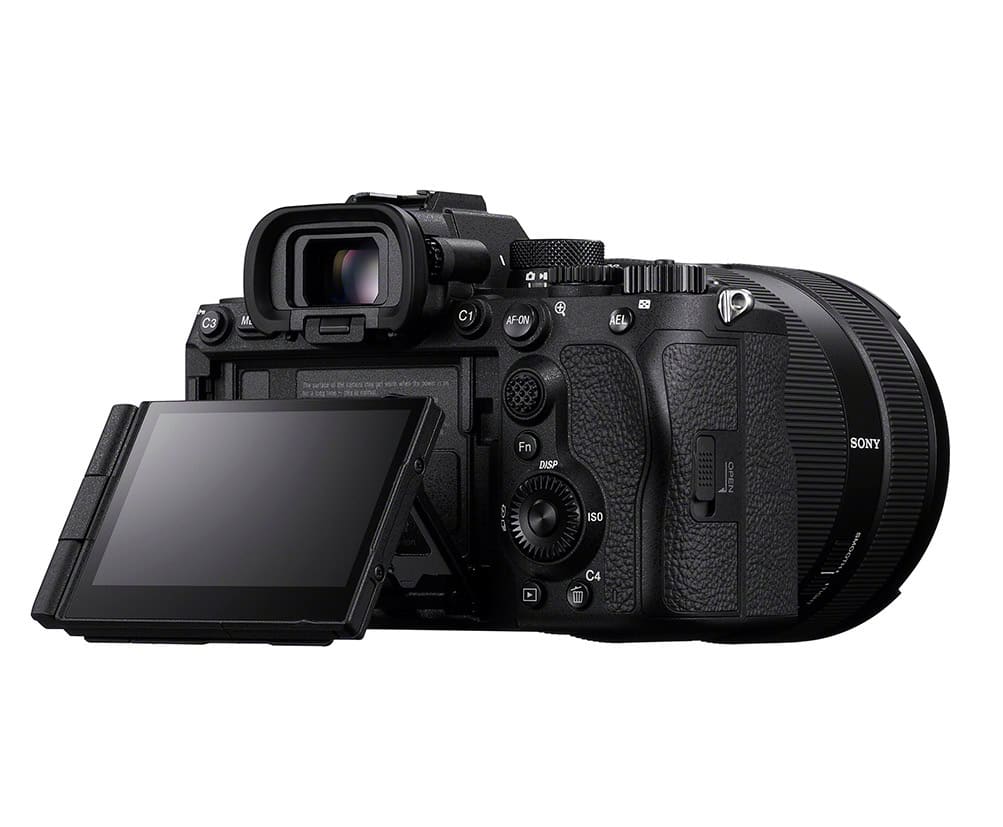 A7-Rear-2 | Photography and video news, reviews and tips | Henry's Camera Sony Alpha a7R VI: The New Benchmark for Resolution and Speed