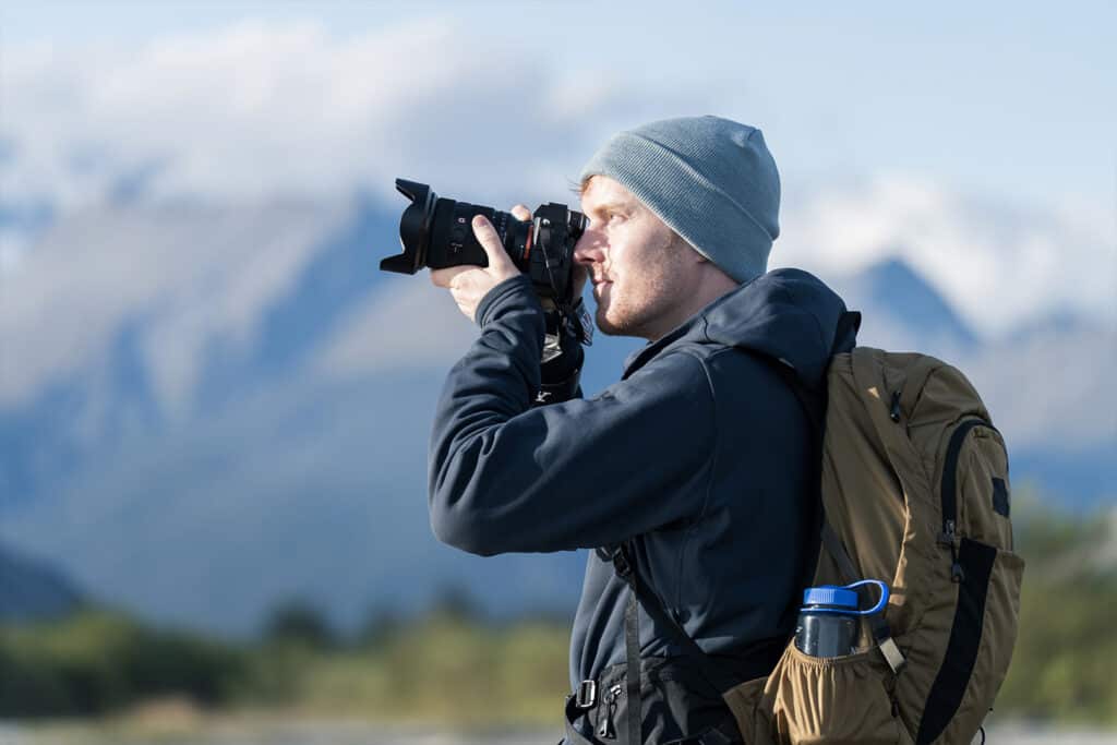 A7R-Photographer-Landscape | Photography and video news, reviews and tips | Henry's Camera Sony Alpha a7R VI: The New Benchmark for Resolution and Speed