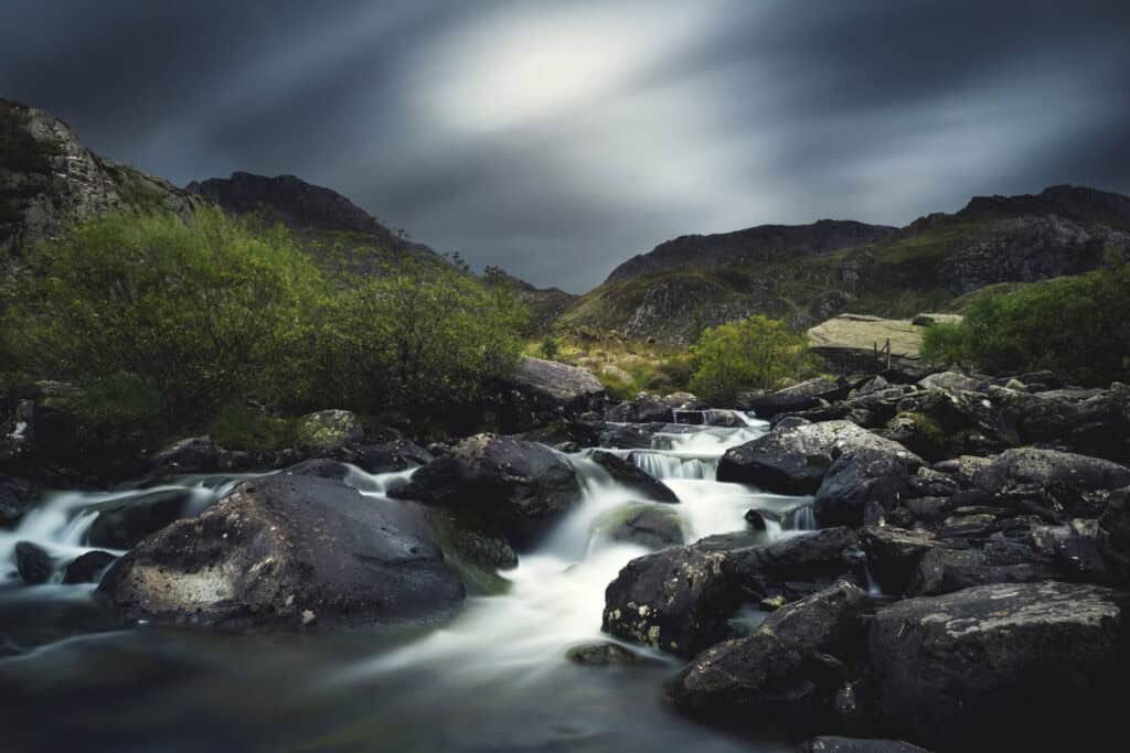 stormy day long exposure landscape photography