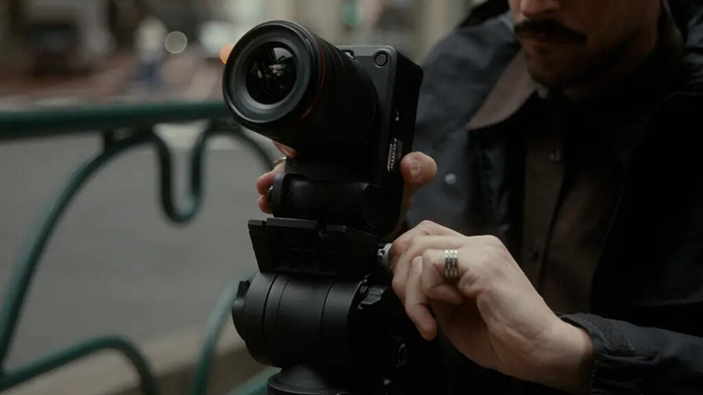Stabilization | Photography and video news, reviews and tips | Henry's Camera Canon EOS R6 V: The Hybrid Powerhouse Creators Have Been Waiting For