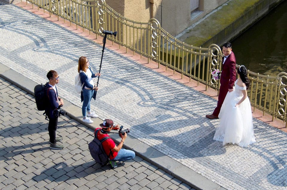 Wedding-Photo-2 | Photography and video news, reviews and tips | Henry's Camera Professional Wedding Photography vs. DIY