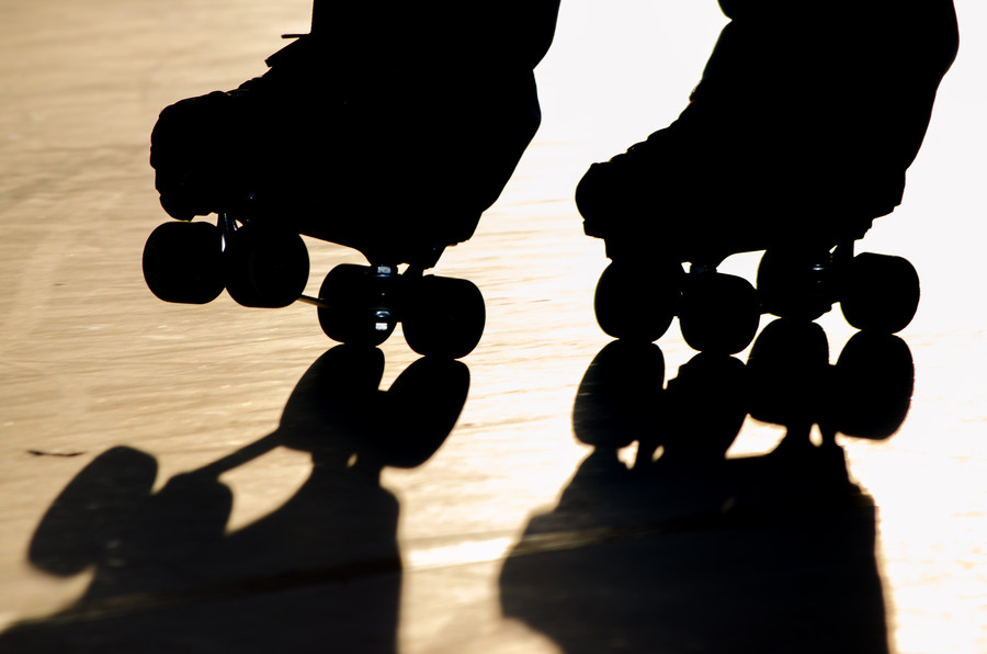 Roiller Skating Silhouette - Tim Piche