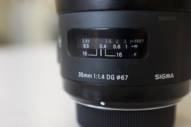 Sigma 35mm F/1.4 DG Art Focus Scale