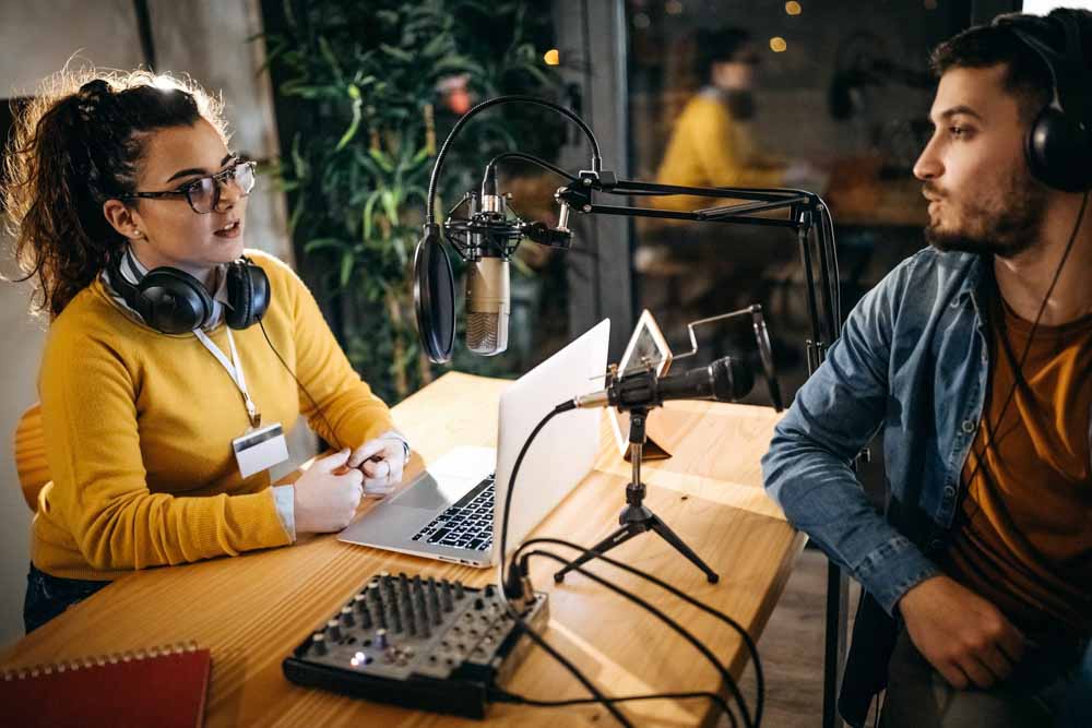 Learn how to create interview podcasting